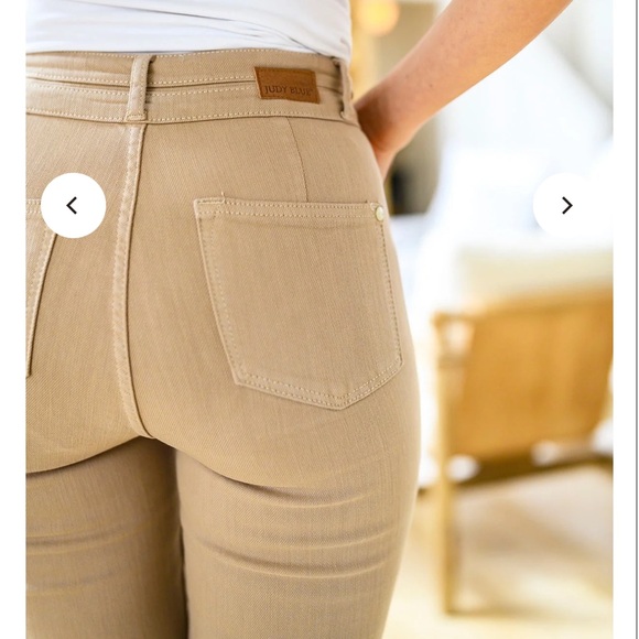 Judy Blue Serenity High Rise Tummy Control Flares - Picture 6 of 15